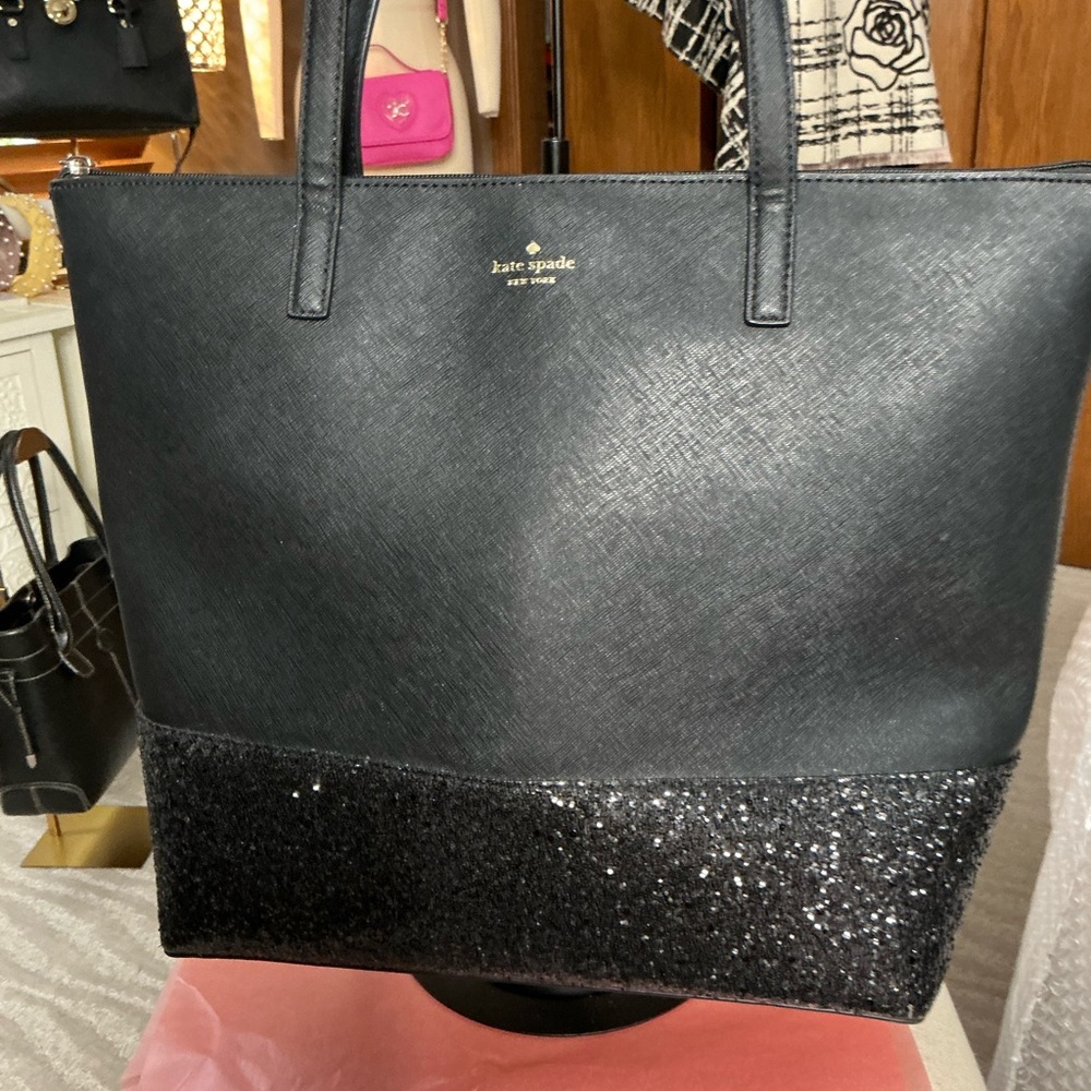 KATE SPADE “Molly Glitter Large Tote” - Picture 3 of 16